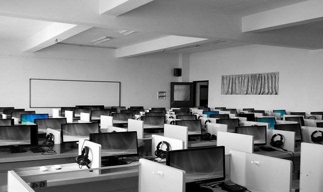 Why the Holidays Are the Perfect Time to Increase Office Security