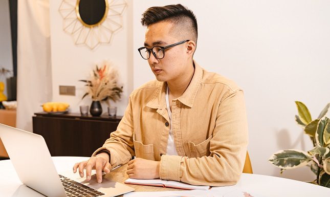Top Features You Need When Implementing a Cloud Financial Management Solution
