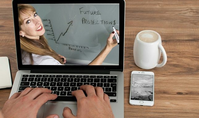 Want To Sell Your Online Course? Here Are Some Useful Tips