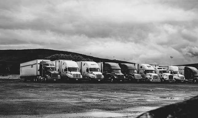 5 Cargo Security and Driver Safety Tips for Commercial Trucking Companies