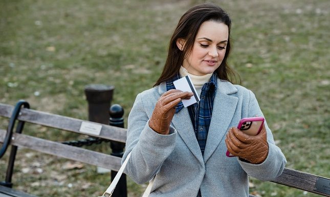 Conducting Usability Testing for Retail Apps: A Comprehensive Guide