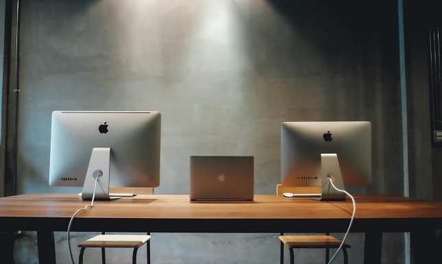 The Ultimate Guide to Setting Up a Smart Office