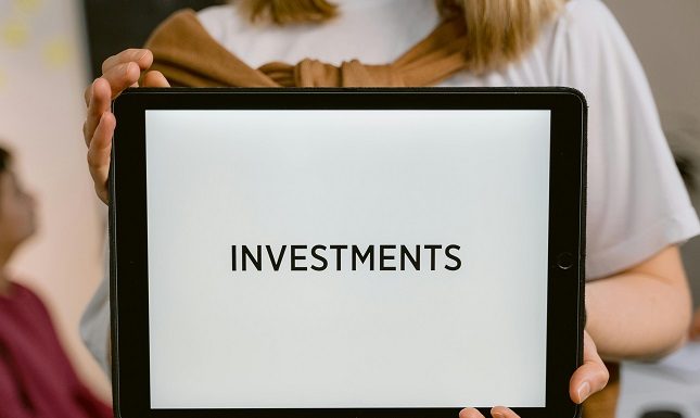 Passive Investment Strategies for Building Wealth Over Time