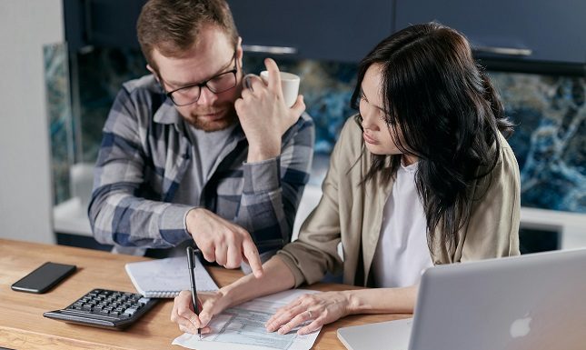 How To Choose The Right Partner For Debt Collection Services