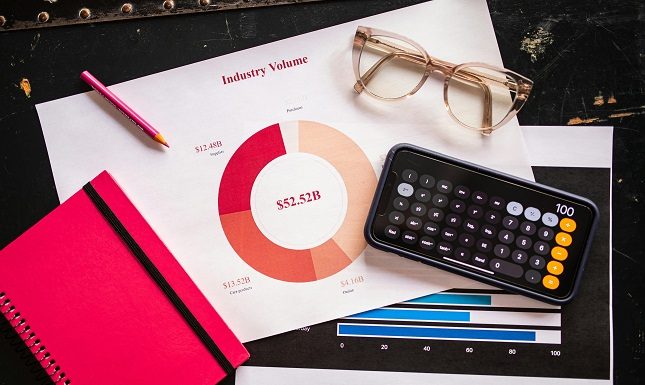Stock Valuation as the Backbone of Smarter Financial Planning