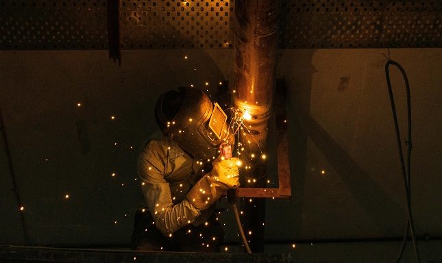 Say Goodbye To Traditional Welding – Here’s Why Portable Laser Welders Are Better