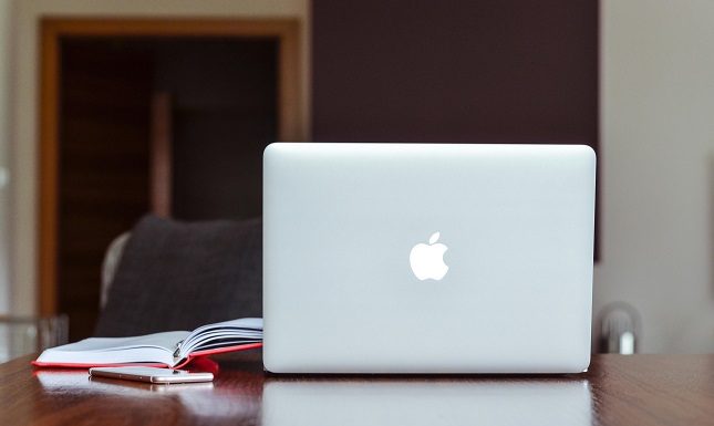 Top Signs Your Apple Laptop Battery Needs Replacing — And What To Do Next