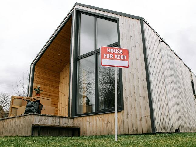 From Side Hustle To Business Taking Your Vacation Rental To The Next Level (1)
