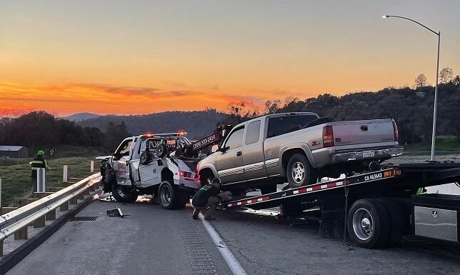 Why Tow Truck Accidents Are Legally More Complicated Than Regular Crashes