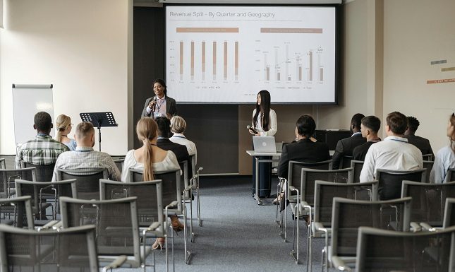 Is A Business Course Still Worth It in A Fast-Changing Job Market?