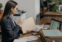 AI Can’t Replace Web Analytics: Here’s Why It Still Matters