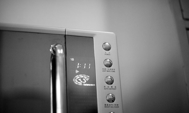 How To Tell If Your Microwave Is Worth Repairing Or Replacing