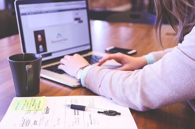 Smart Hosting Choices That Power Your Small Business