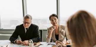 8 Client Meeting Mistakes That Can Make A Small Business Look Unprepared