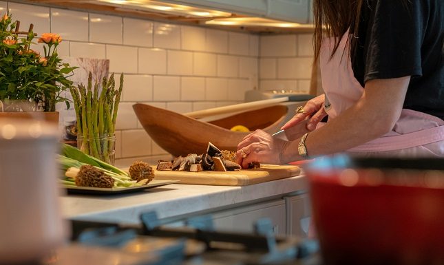 High-Performance Prep: Modernizing The Heart of The Line With A Kitchen Prep Table