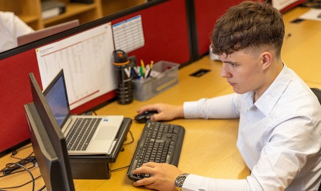 Wage And Hour Violations: How Employment Attorneys Help Recover Unpaid Earnings