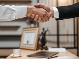 When To Hire A Personal Injury Lawyer And What They Do For You