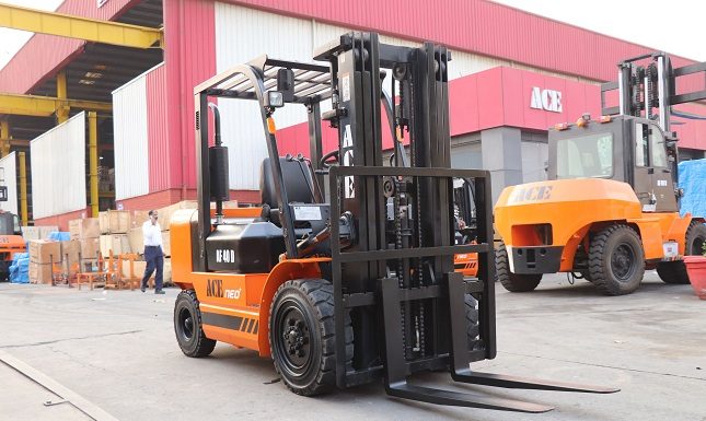 5 Industries That Benefit The Most From Electric Forklift Singapore Technology