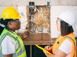 Hands-Free Reporting On The Jobsite: How Voice AI Works For Contractors