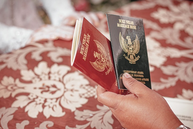 How Do I Get A Passport Fast For An Emergency Trip