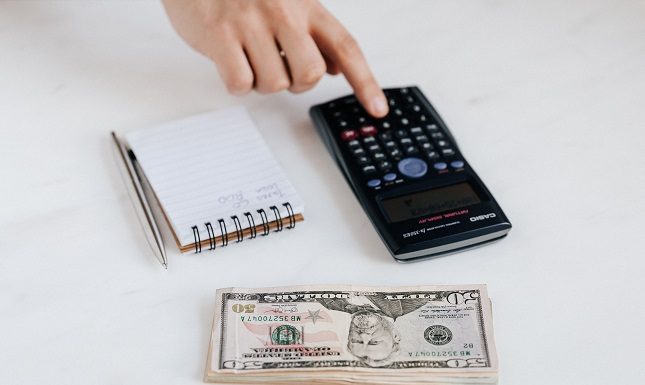 Planning Your Finances Around Your Paychecks