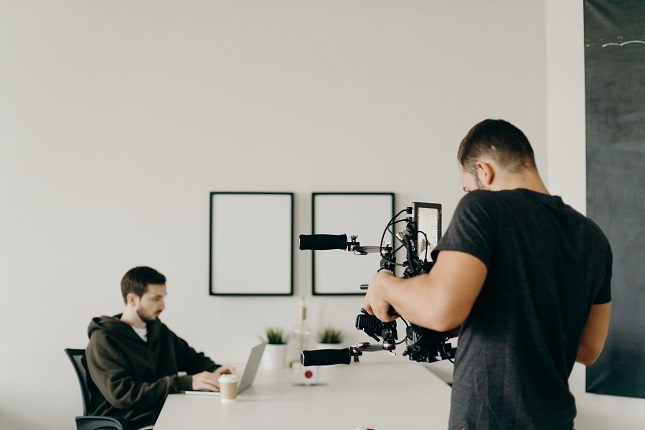Why Businesses Should Test Multiple Video Advertising Formats - Copy