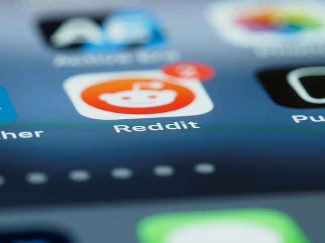 Why Reddit Monitoring Platforms Are Moving Toward Residential Proxy Infrastructure