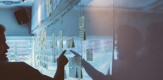 5 Tips For Transitioning From ‘Employee’ To ‘Consultant’