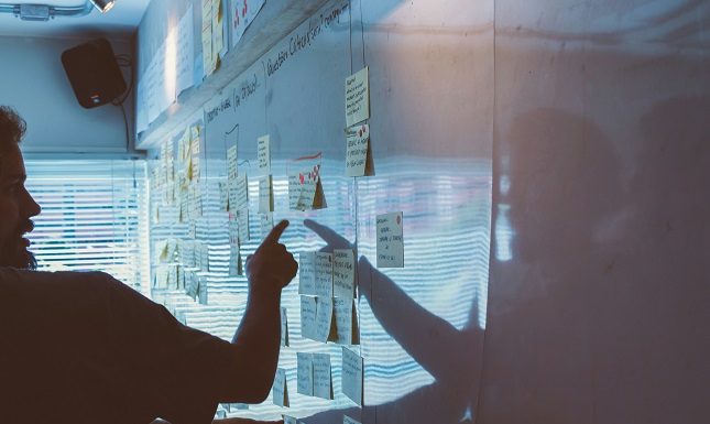 5 Tips For Transitioning From ‘Employee’ To ‘Consultant’
