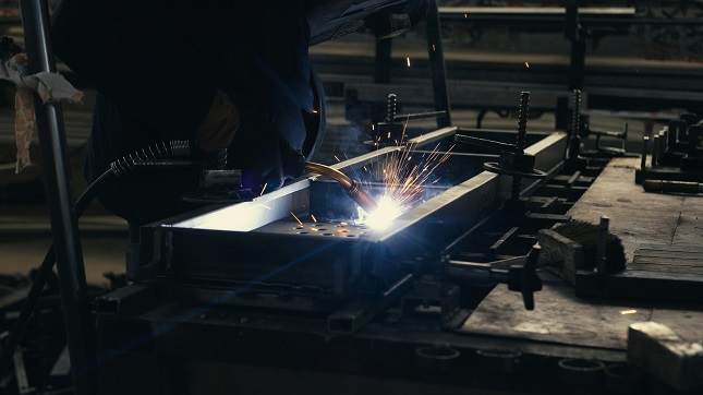 How Precision Machining And Metal Fabrication Drive Modern Industry