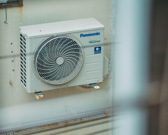 No Ducts? Here’s How Heat Pump Installation Actually Works In Your Home