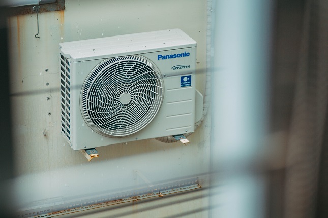 No Ducts Here's How Heat Pump Installation Actually Works in Your Home