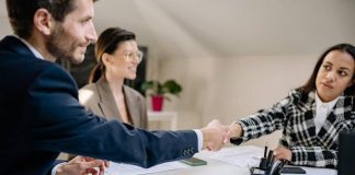 The Pros And Cons Of Establishing An LLC For Your Business