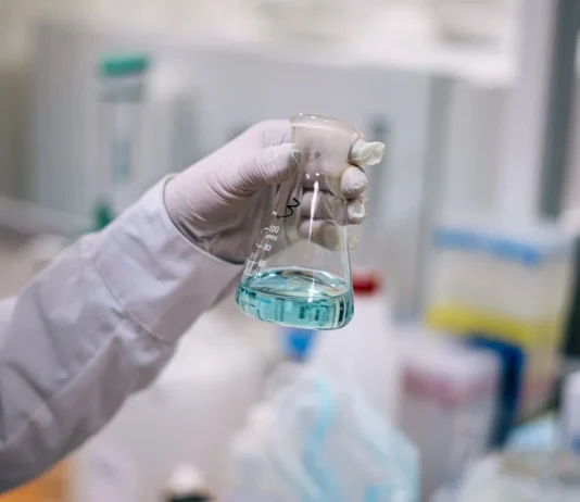 What Dual PI3K/mTOR Inhibition Looks Like In Practice: The Case Of PF-05212384
