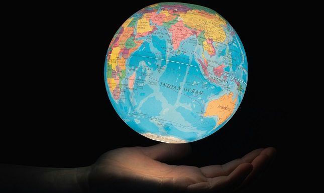 Connecting With New Markets Through Social Media