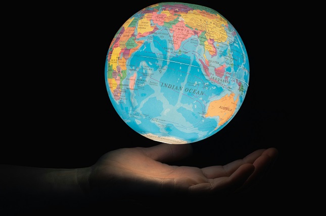 Connecting with New Markets Through Social Media