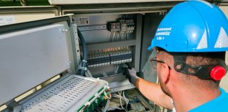 How Small Businesses Can Reduce Downtime With the Right Electrical Control Systems