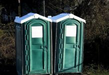 How Tulsa Businesses Handle Outdoor Event And Construction Site Sanitation In 2026