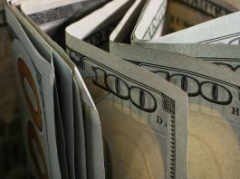 Manage Your Cash Flow Wisely As A New Small Business Owner With These Tips