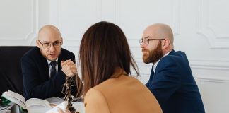 Understanding the Role Of A Federal Lawyer In Business Operations