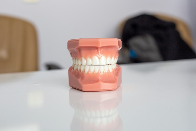 What Really Happens When You Walk Into a 24 Hours Dental Clinic at 3AM