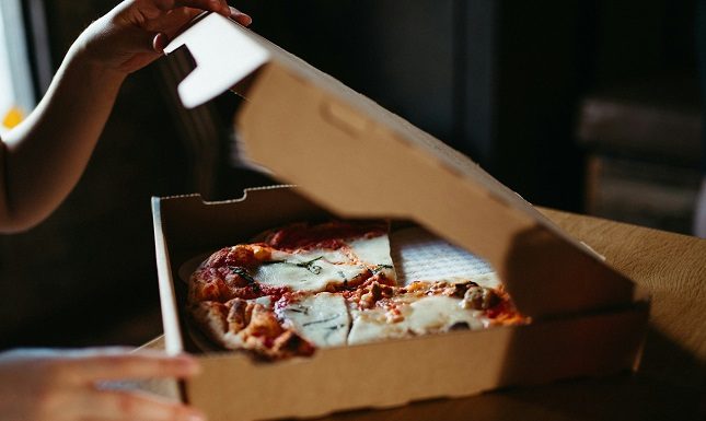 Why Disposable Pizza Packaging Still Needs To Look Professional