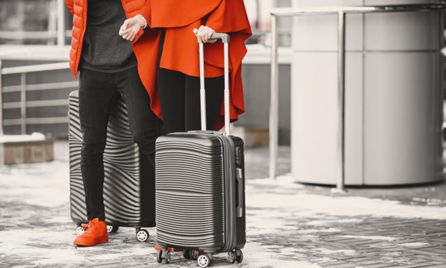 What Materials Are Best For Durable 28-Inch Luggage?