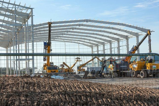 How Metal Buildings Are Supporting the Future of Commercial Construction (1)