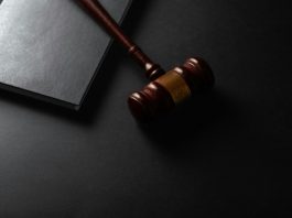 How Implementing Strategic Legal Advisory Services Minimizes Compliance Risks