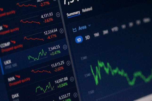 How to Compare Recommended Brokers for Forex by Spreads, Commissions, and Overnight Fees